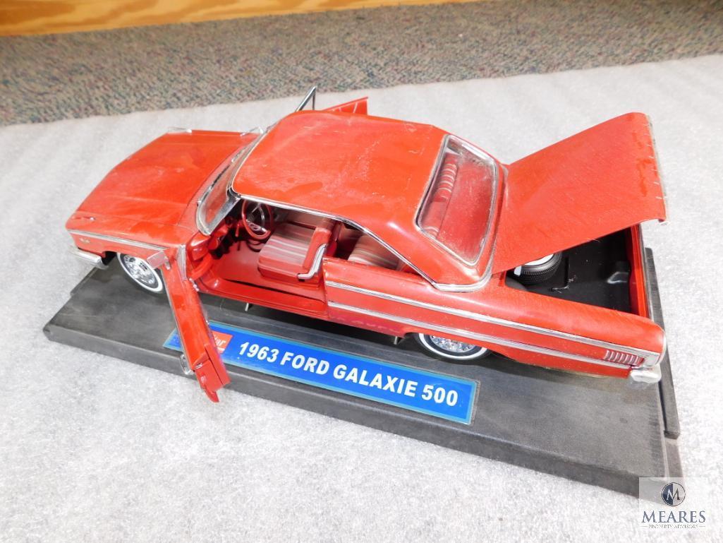 Lot 2 Model Cars 1963 Ford Galaxie 500 & 1996 Jaguar XK8