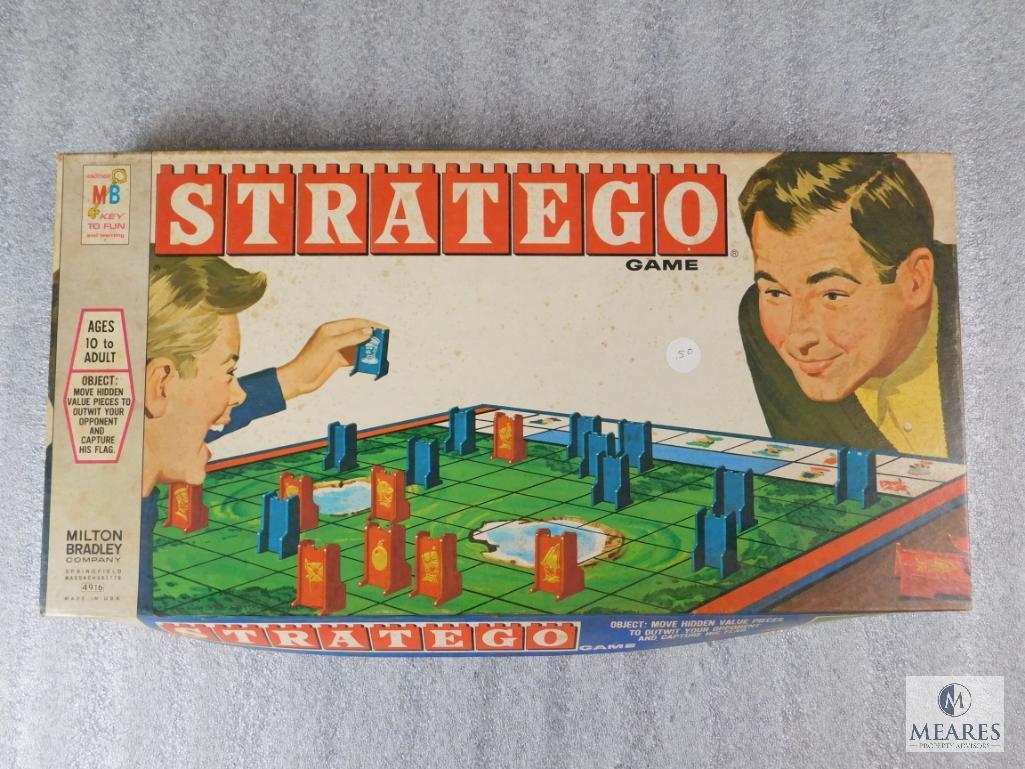 Lot 2 Vintage Board Games "Strateo" & "Go For It"