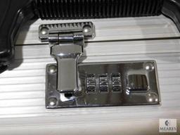 Small Aluminum Combination Lockbox