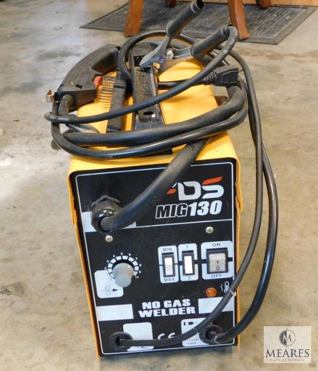 FDS Mig 130 Portable Welder Like New NO Gas Power
