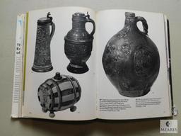Antiques & Collectibles ( Kyle Husfloen) , Encyclopedia of Antiques ( Frank Davis)