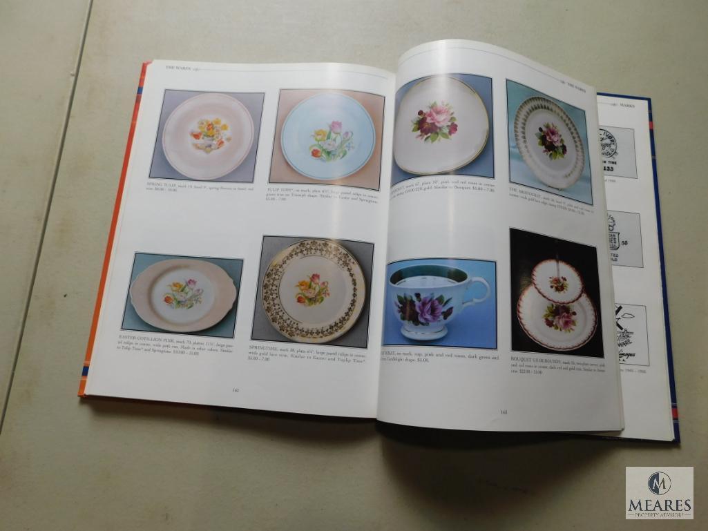 Antique Quilts Textiles ( Bobbie Aug, Gerald Roy) , American Limoges Identification & Value Guide