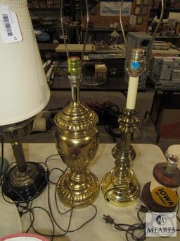 Lot of 4 Table Lamps and Rustic Green Shade Light Chandelier