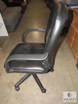 Black Office Chair on wheels