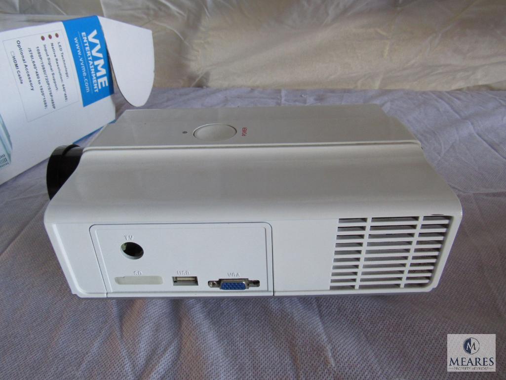 VVME Home theatre projector