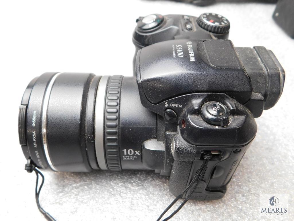 Lot 2 Digital Cameras; Fuji S5100 & Kodak Full HD 1080 + Camera Bag