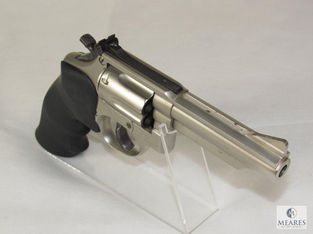 Taurus Brasil .357 Magnum Revolver 4" Barrel