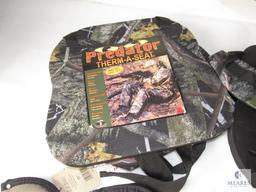 Lot New Hunting Gear Mossy Oak Vest, 3 Turkey Pack Belts, 2 Therm-A-Seats, & 10 Pistol Cases