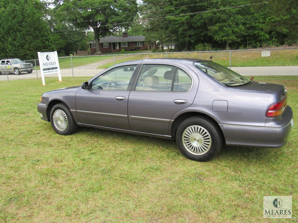 1997 Infiniti I30 Sedan - 10% BP