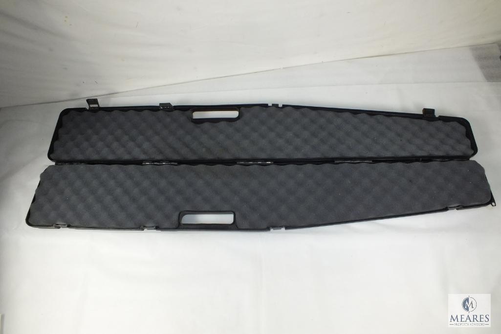 Gun Guard Rifle Hard Case ( Measures Approximately 52") Missing one latch