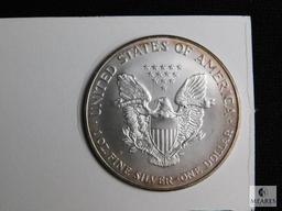 2001 Silver American Eagle 1 oz Fine Silver One Dollar
