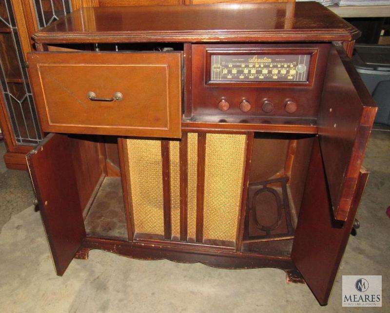 Vintage Wood Record & Tube Radio Console Spartan 1015 Receiver