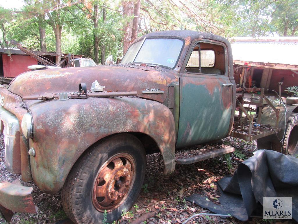 Old GMC heavy duty truck for Parts or scrap