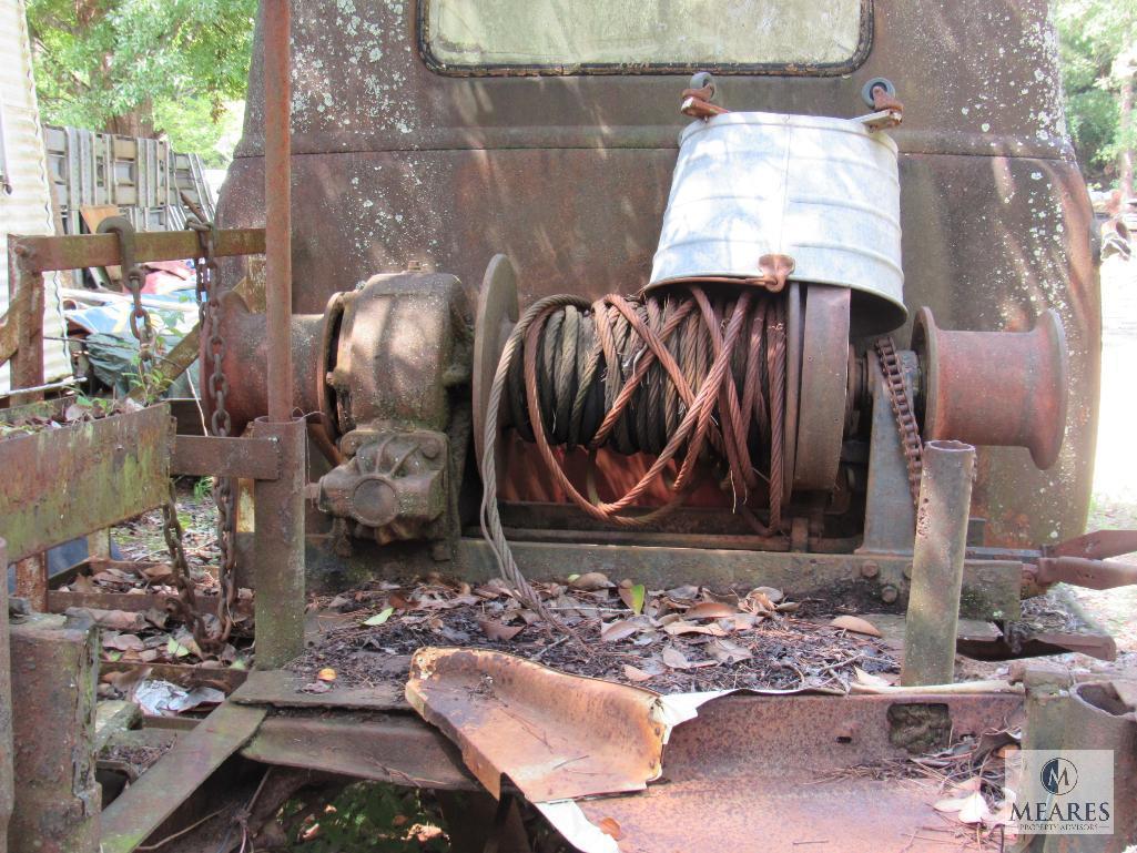 Old GMC heavy duty truck for Parts or scrap