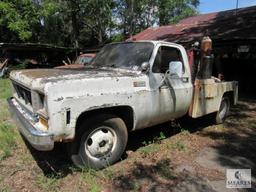1973 GMC Custom Tow Truck Power Operator for Parts or scrap