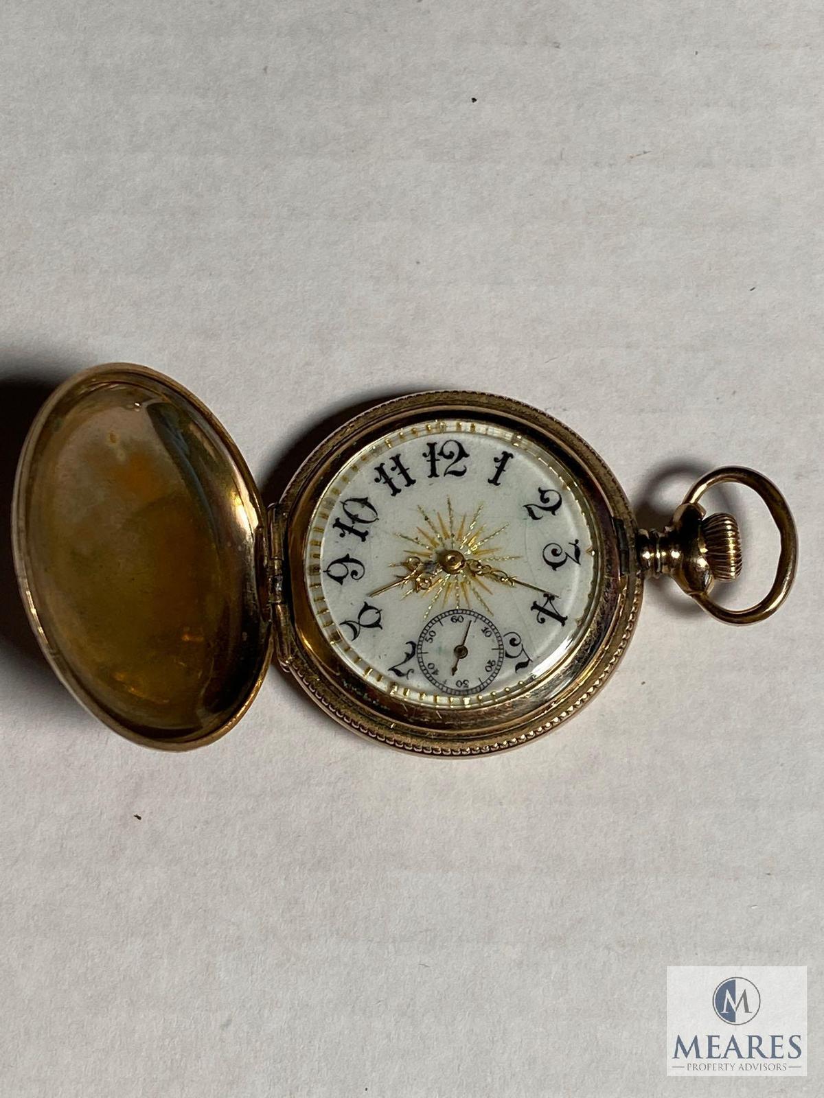 Pocket watch with hunting case