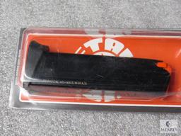 New Taurus 15 round PT840 pistol magazine .40 S&W