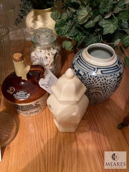 Mixed Lot of Decorative Items