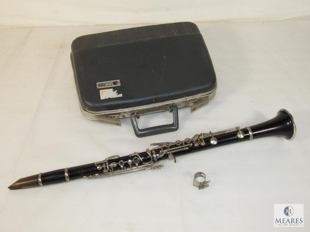 Vintage Conn Clarinet in Original Case - appears complete