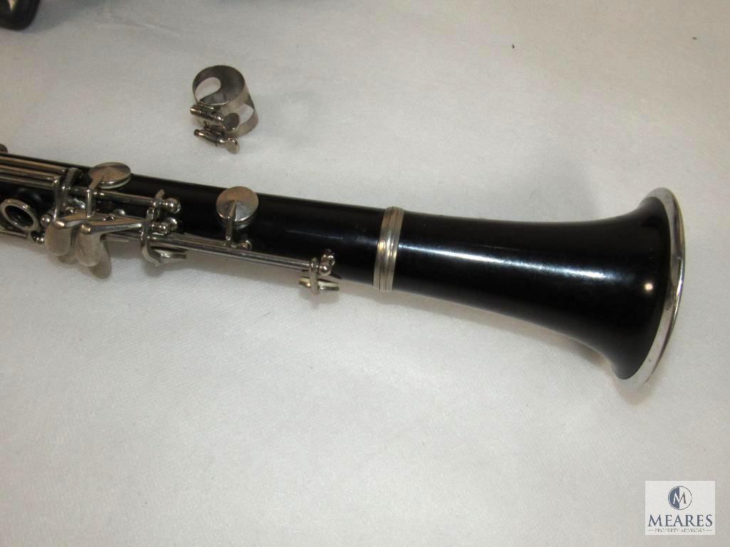 Vintage Conn Clarinet in Original Case - appears complete