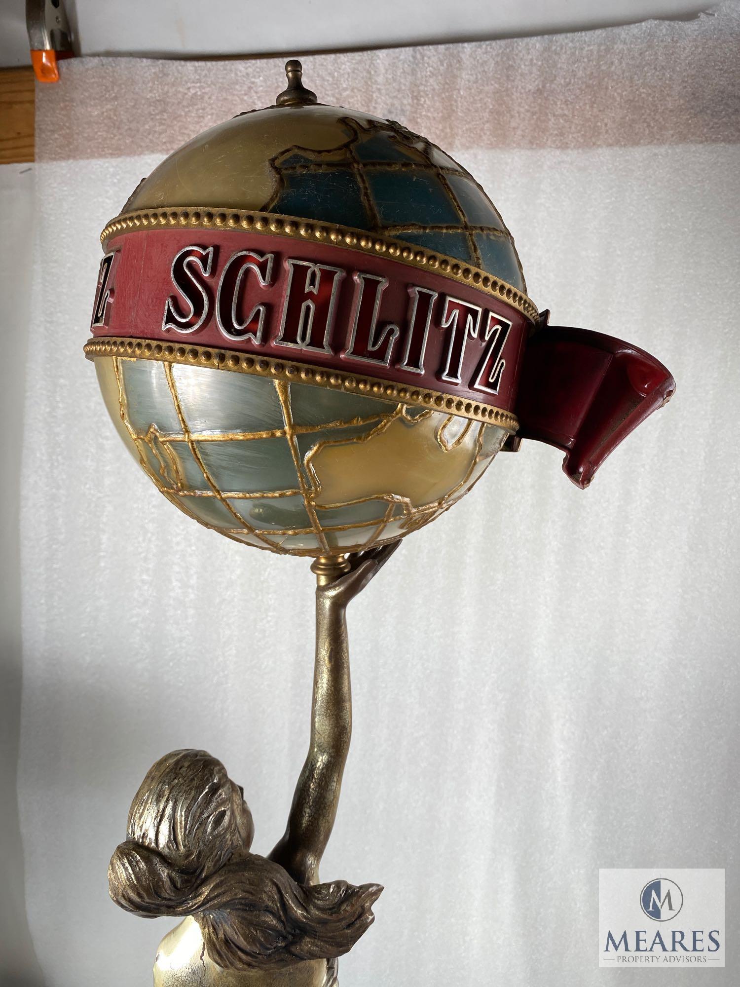 Vintage 1976 Schlitz Bar Lamp