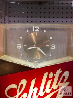 Vintage Light Up Schlitz Clock