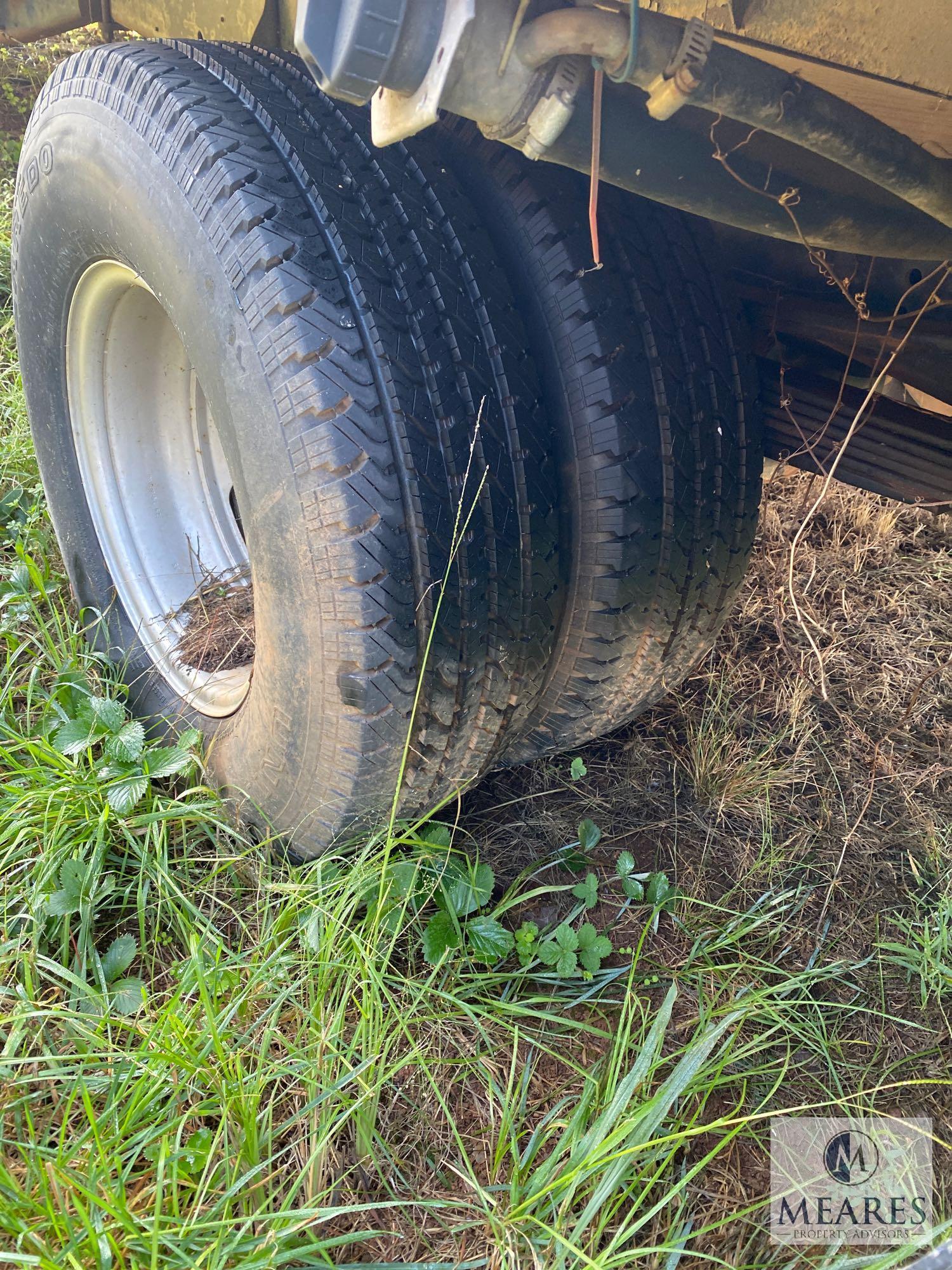 1990 GMC 3500 Box Truck (Unit TB0)