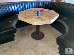 Corner Bar Booth with Octagonal Table