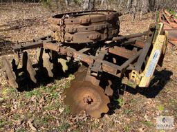 Blanton Plow Co. Model B500 16-Disc Harrow with Delta Hook Rapid Hitch System