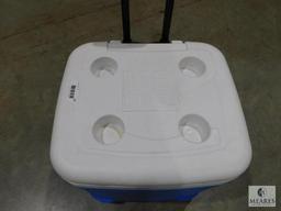 Igloo Ice Cube Cooler with Wheels