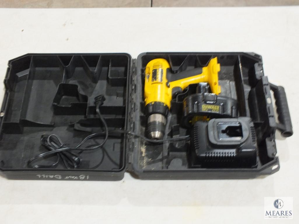 Dewalt DW995 18 Volt Cordless Drill with Battery, Charger & Case