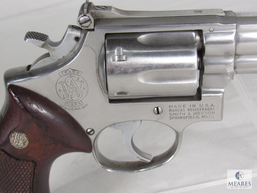 Smith & Wesson 66 .357 Combat Magnum Revolver