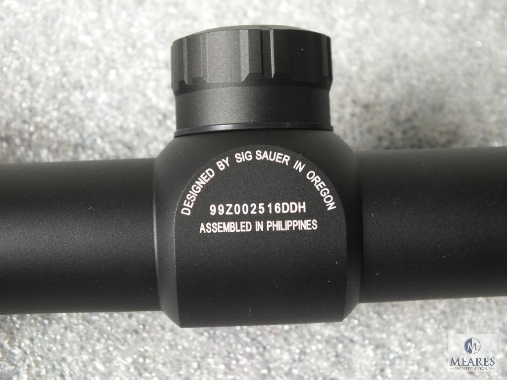 New Sig Sauer Whiskey 3 Rifle Scope. 3-9x40mm With Quadplex Reticle