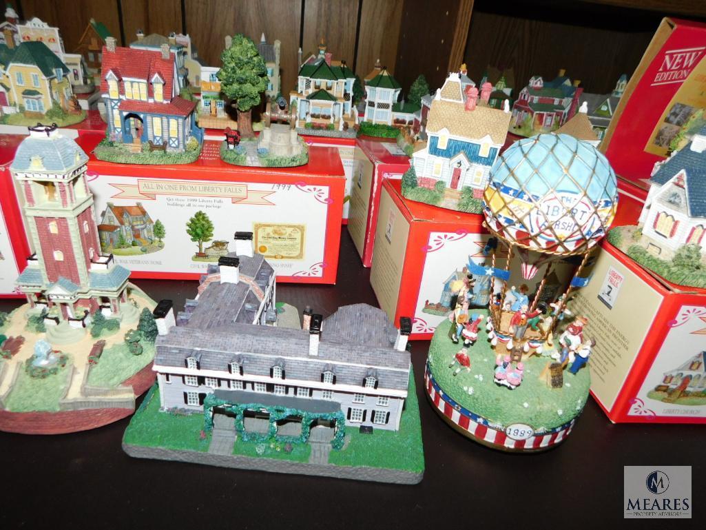 Large Lot of Liberty Falls Collectible Cottage Miniature Homes