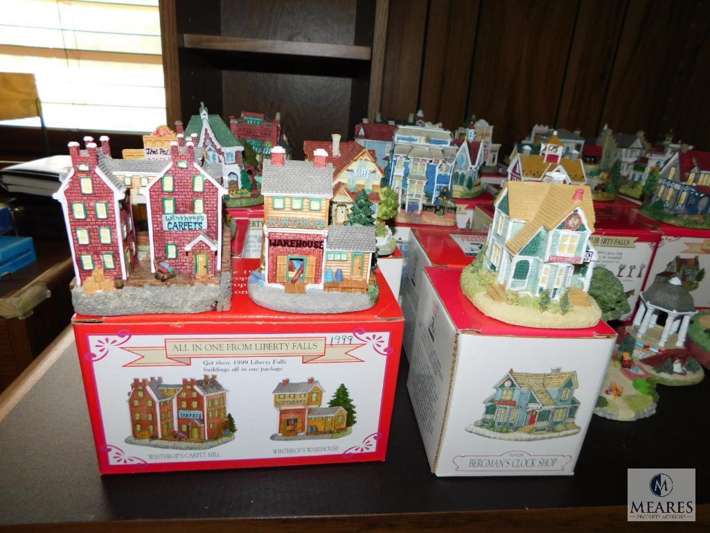 Large Lot of Liberty Falls Collectible Cottage Miniature Homes