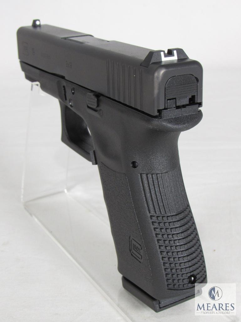 New Glock 19 9mm Semi-Auto Pistol