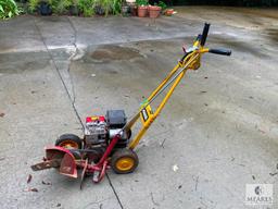 McLane Edger with 3.5 HP Briggs and Stratton Engine (PICKUP ONLY)