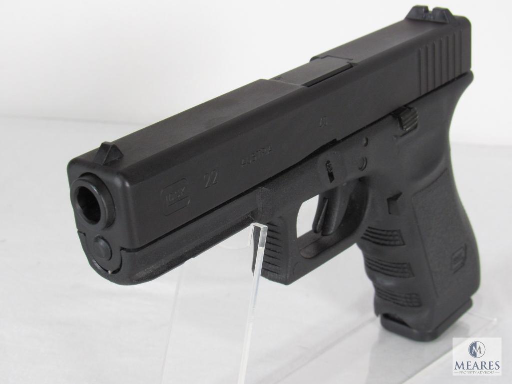 Glock 22 .40 S&W Semi-Auto Pistol - Unfired!