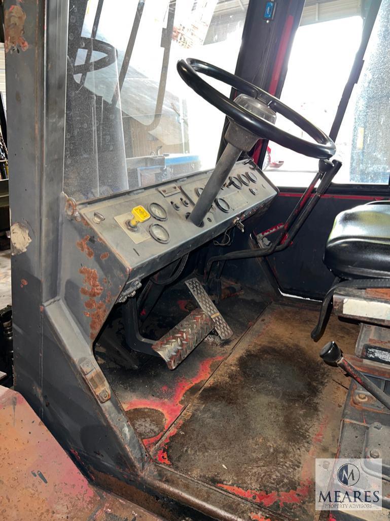 Taylor TE-300M Forklift - 30,000-pound Capacity