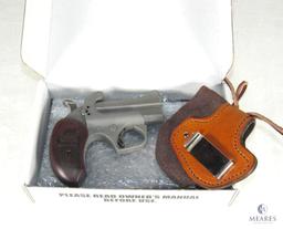 New Bond Arms Grizzly Bear .45 LC / .410 Gauge Two Shot Derringer Pistol