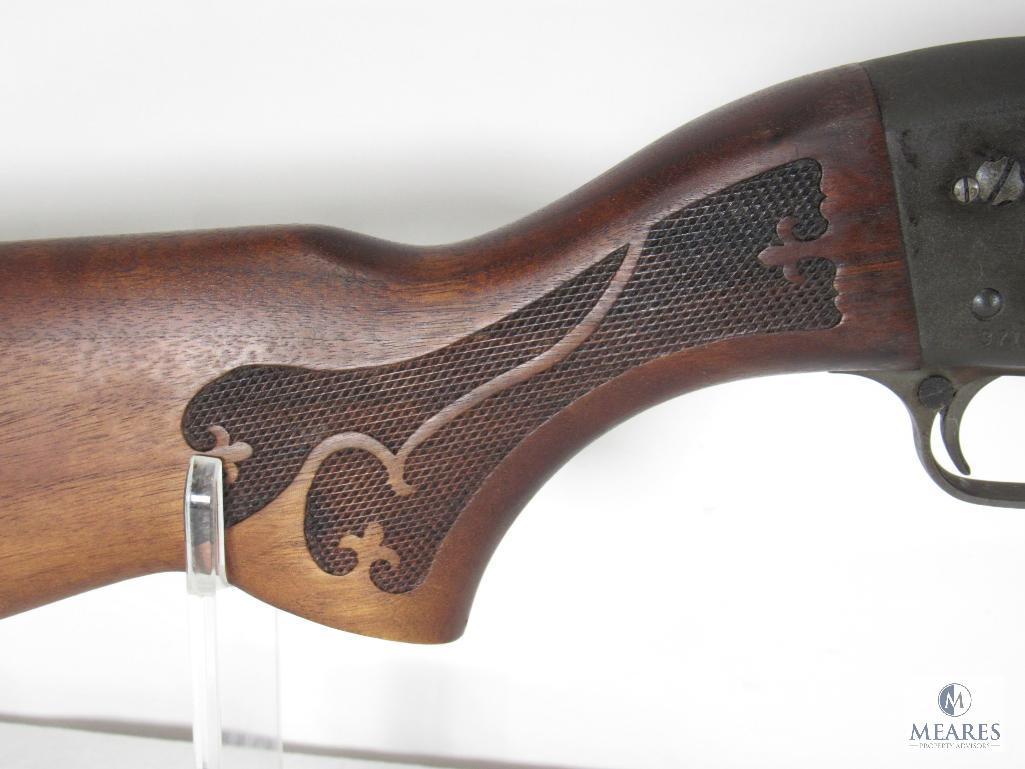 Ithaca 37 Featherlight 12 Gauge Pump Action Trench Shotgun