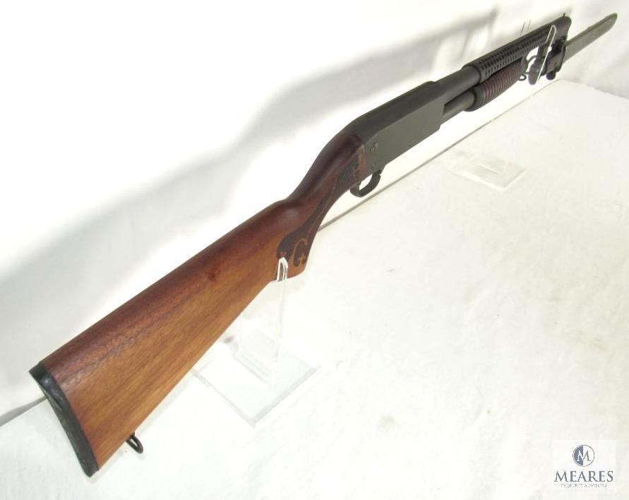 Ithaca 37 Featherlight 12 Gauge Pump Action Trench Shotgun