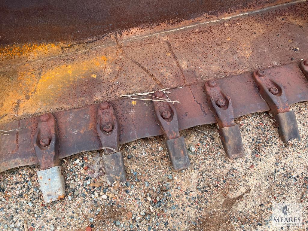 7-foot Loader Bucket with Teeth