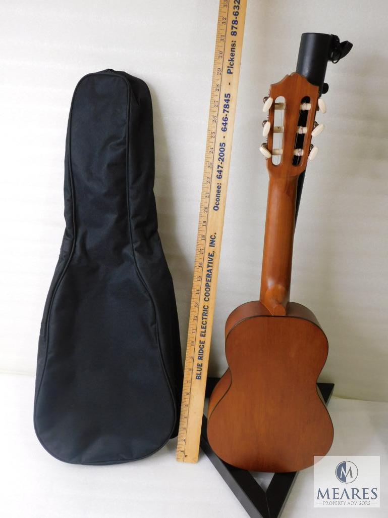 Yamaha Guitalele Ukulele Model GL1