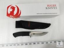 Ruger Knives Accurate Upswept Hunting Knife Model R2202 Manufactured by CRKT