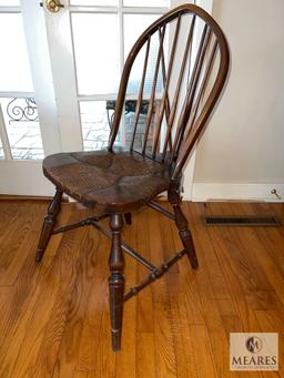 Bow-Back Side Windsor Chair with Brace