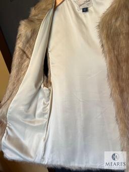 Universal Thread Faux Fur Vest, One Size