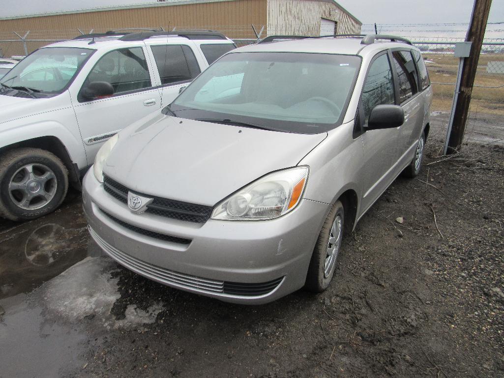 2005 Toyota Sienna