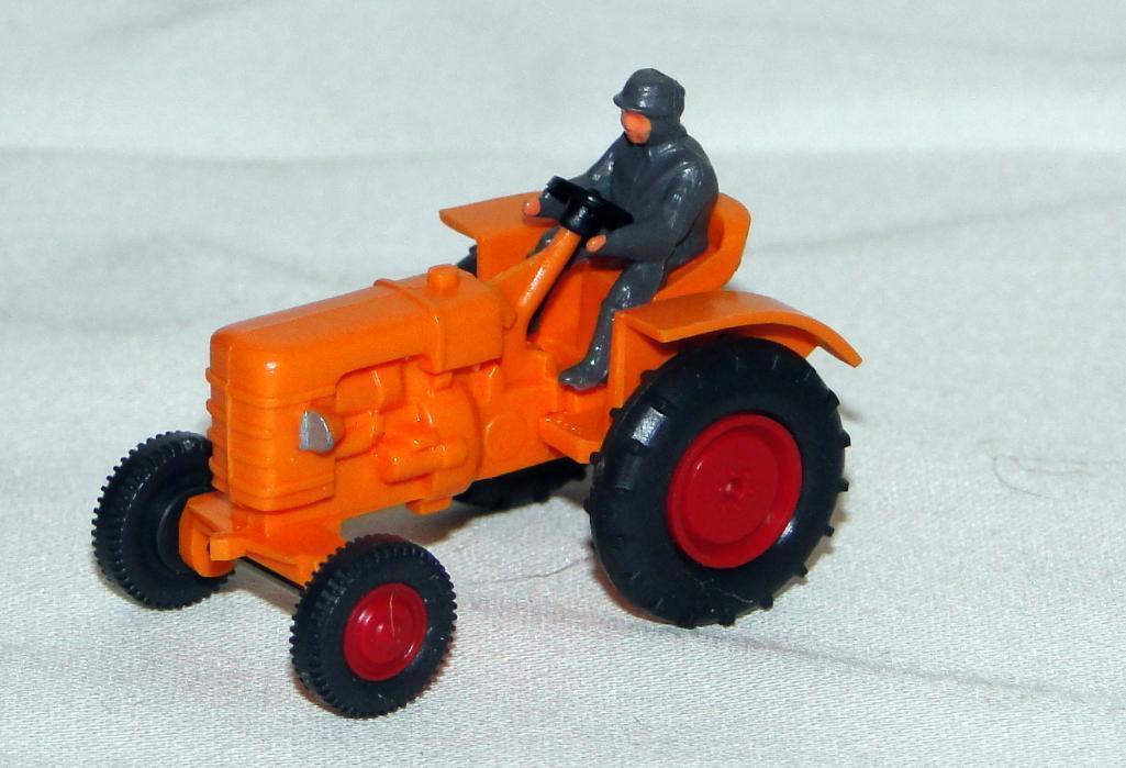 TRACTORS WITH DRIVERS