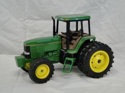 JOHN DEERE